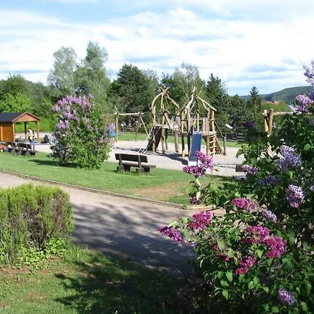 50 Am Spielplatz Hébergement de vacances